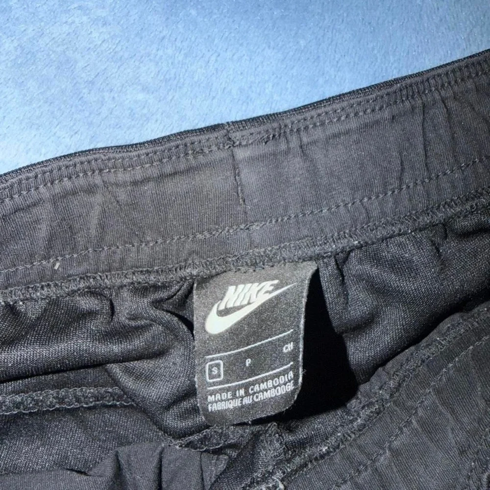 Nike black tech shorts Size S